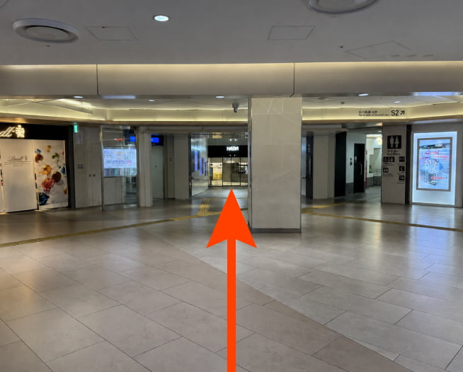 にしたんARTクリニック名古屋栄院へサカエチカ(B2F)から徒歩で向かう道順を説明した画像
