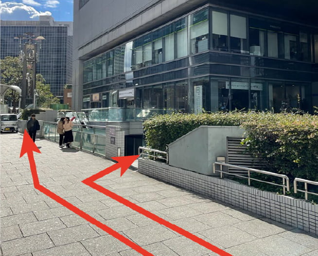 にしたんARTクリニック大阪院へ大阪駅から徒歩で向かう道順を説明した画像