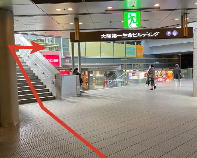 にしたんARTクリニック大阪院へ大阪駅から徒歩で向かう道順を説明した画像